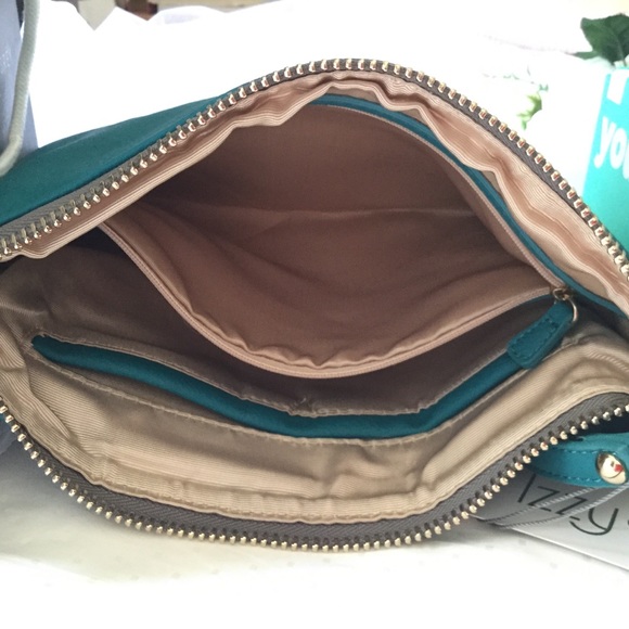 Turquoise Vegan Leather Wristlet - Picture 2 of 5